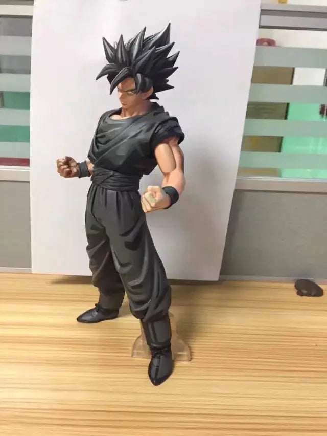 Super Saiyan Dragon Ball Figurine