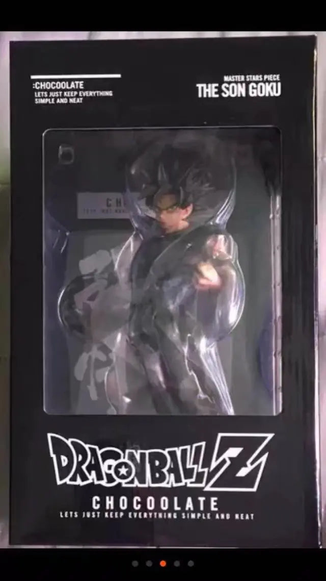 Super Saiyan Dragon Ball Figurine