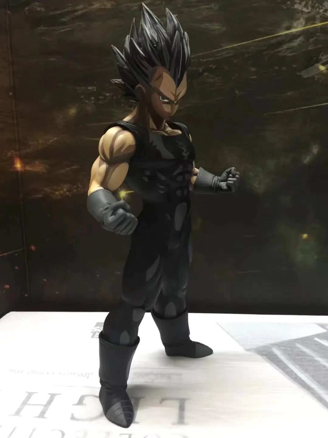 Dragon Ball Manga Edition Goku Super Saiyan Figure