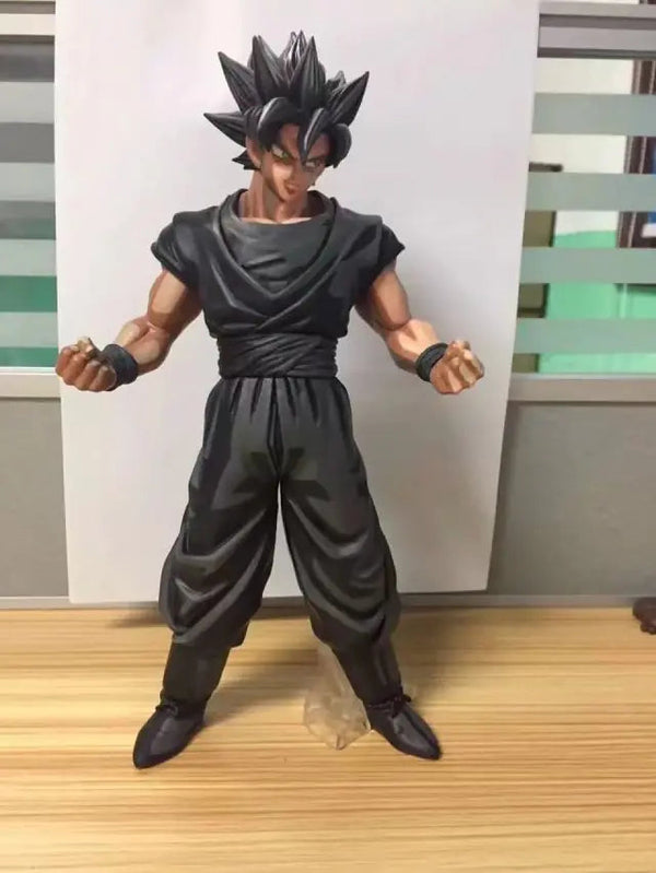 Ultimate Super Saiyan Goku Figure